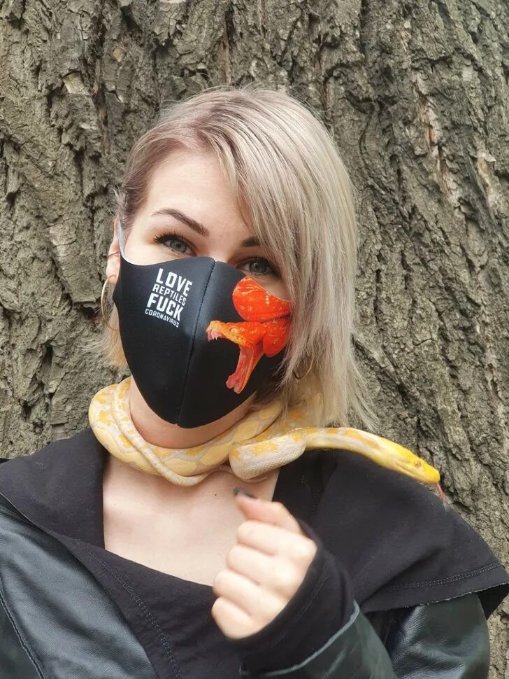 Python masks. Маска питон.