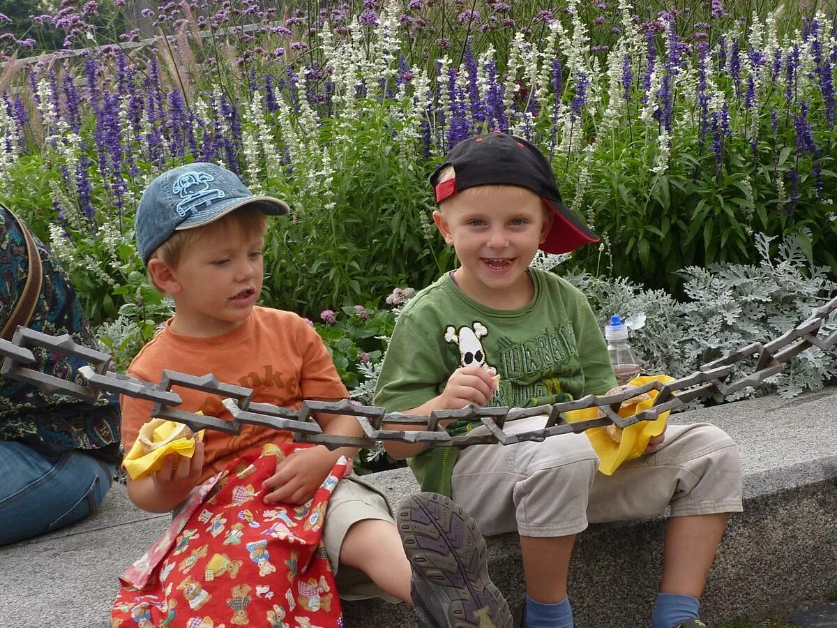 Idnes cz. Leto 2012 мальчик. Райсе Иднес мальчик. Cz image Leto. Раджс Иднес