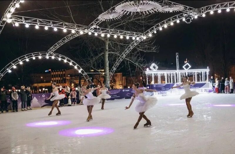 Proлед эрмитаж каток. Ледовое шоу в саду эрмитаж. Парк эрмитаж каток. Ледовое шоу в саду эрмитаж. Большой каток в москве.