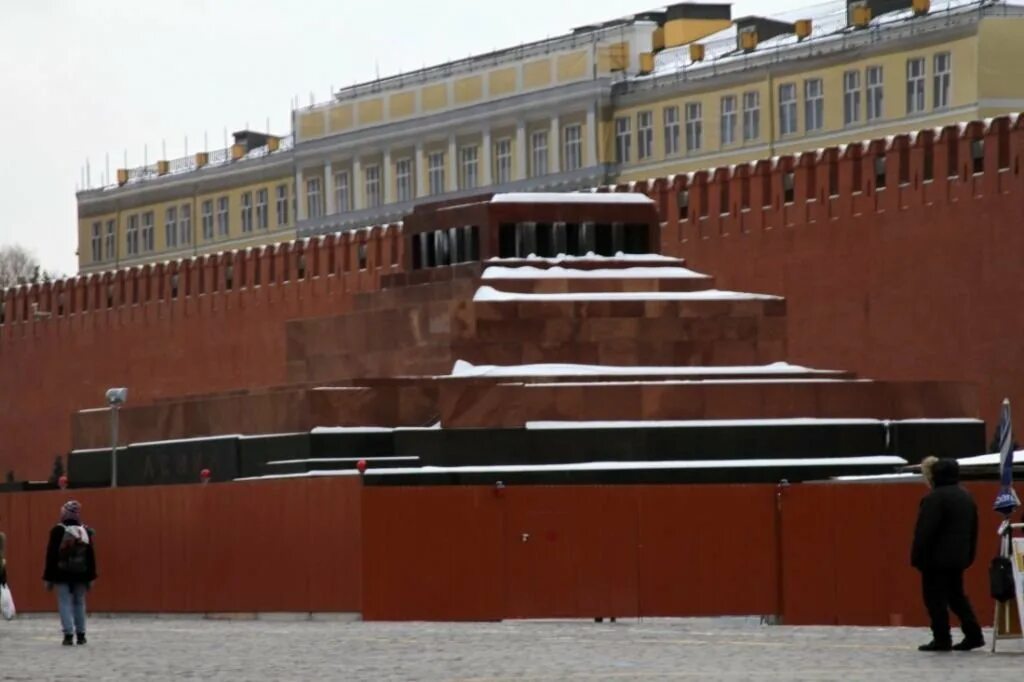 Почему в мавзолее нельзя