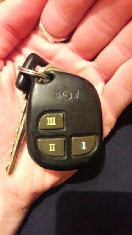 Брелок без жк starline_а61. Как привязать брелок. Радиореле 433 мгц. Второй пульт старлайн а9. Tomahawk 9010 программирование брелка.