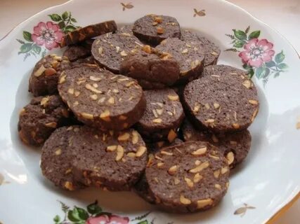 Как приготовить домашнюю колбасу из печенья