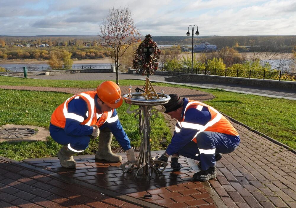 Горпарк саратов открыт. Городской парк орел. Парк атрак аттракционов балаково. Горпарк саратов упало дерево. Горпарк саратов происшествие.