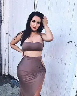 Curvy hot