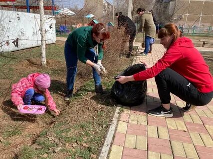 Депутат принял участие в субботнике
