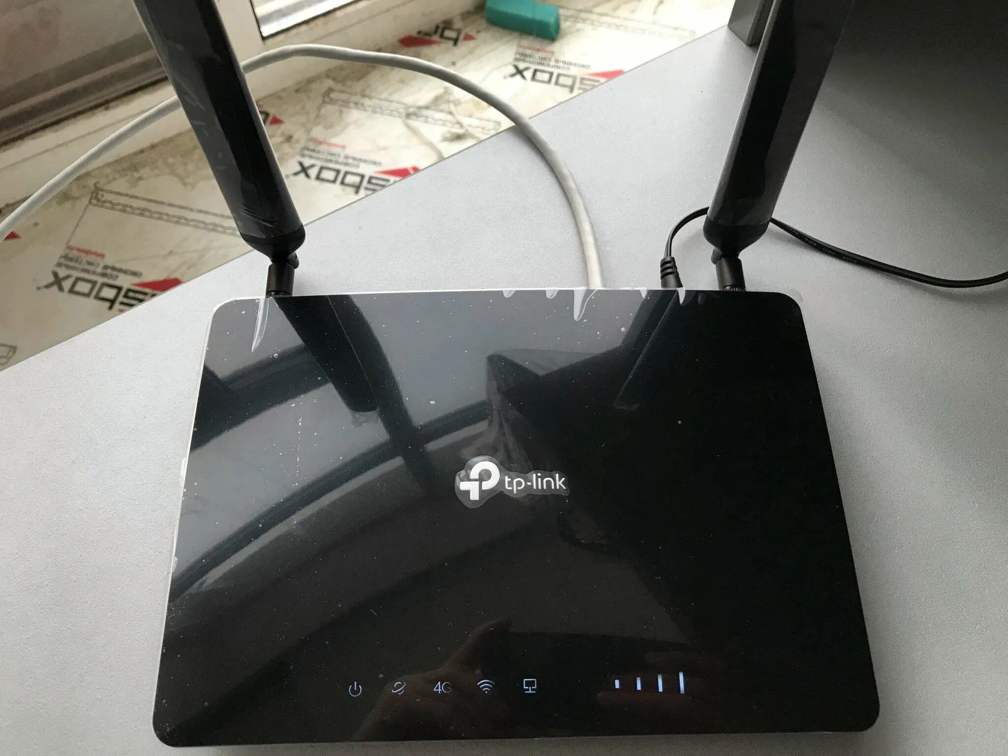 Роутер tp link tl mr100. Wi-Fi роутер TP-link TL-mr6400, черный. TP link mr6400. Маршрутизатор TP-link TL-mr6400. TP-link TL-mr100.