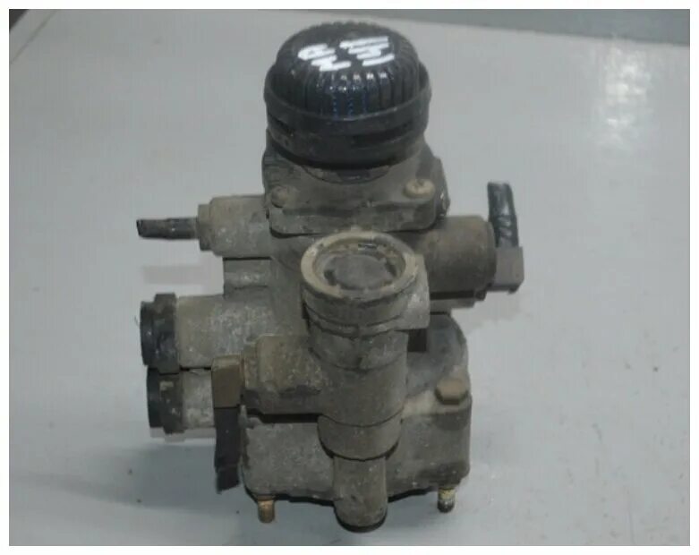 кран пневмоподвески ман. кран управления пневмоподвеской ман ф2000 26403. кран пневмоподвески ман. электромагнитный клапан уровня пола маз 5440. клапан электромагнитный ecas 4729051110 wabco.