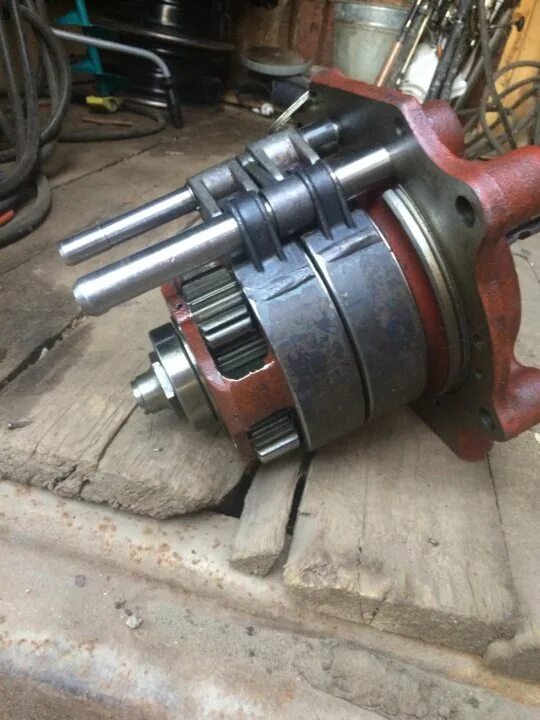 80-4202020-а, крышка вом 80-4202020-а мтз-82. Задний вал отбора мощности мтз 82. Вал вом мтз 82. Крышка вом 80-4202020 (мтз). Вал отбора мощности мтз 82 в сборе.