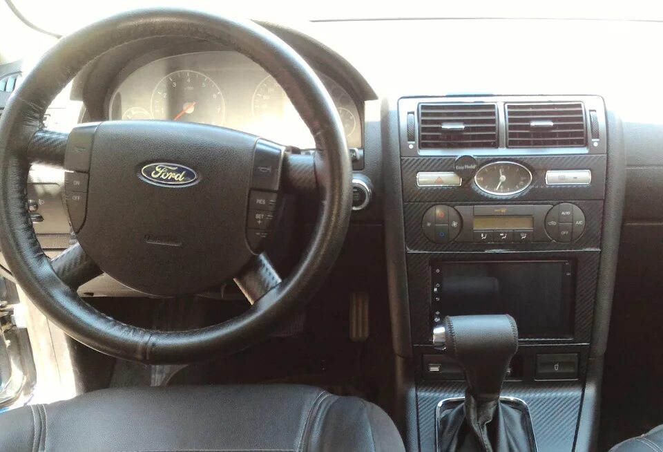 Андроид форд мондео 3. Ford mondeo 3 магнитола android. ford mondeo 2006. ford mondeo 2006 салон. магнитола форд мондео 3 2005.