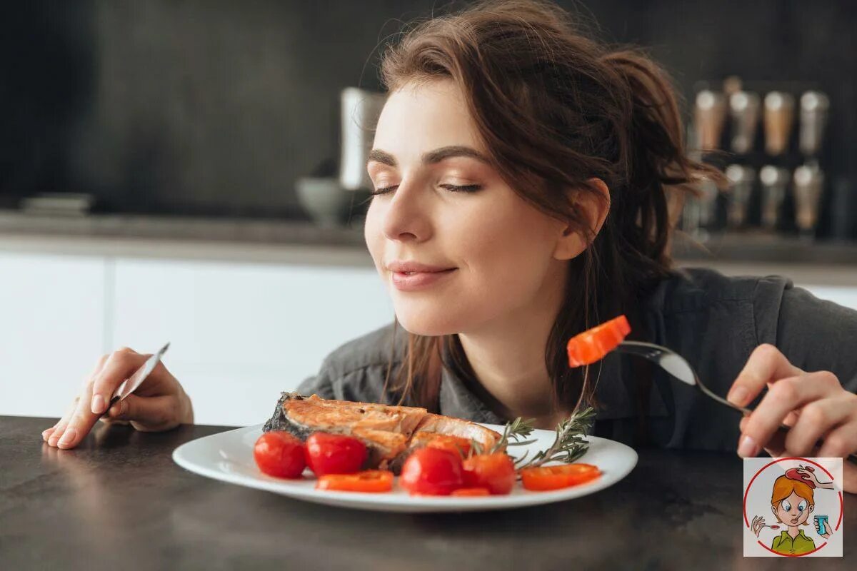 Давать наслаждение. Счастливая девушка. Девушка радуется. Наслаждение едой. Счастливая женщина.