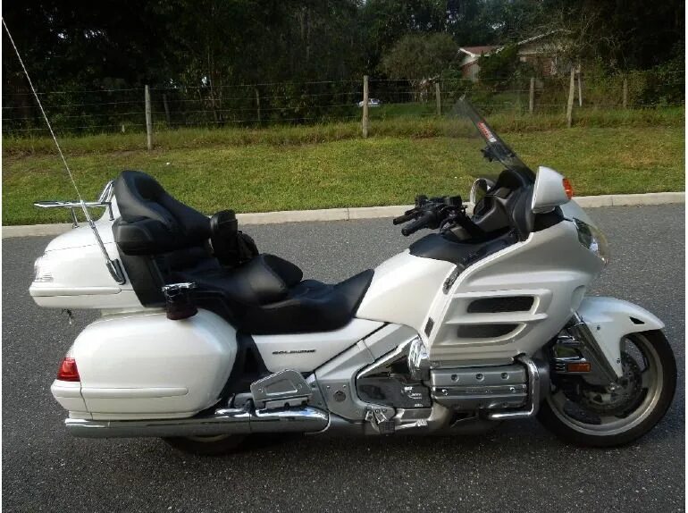 Хонда Голд Винг 1800. Honda Gold Wing 2008. Honda Gold Wing 1800 2003. Honda Goldwing 1800.