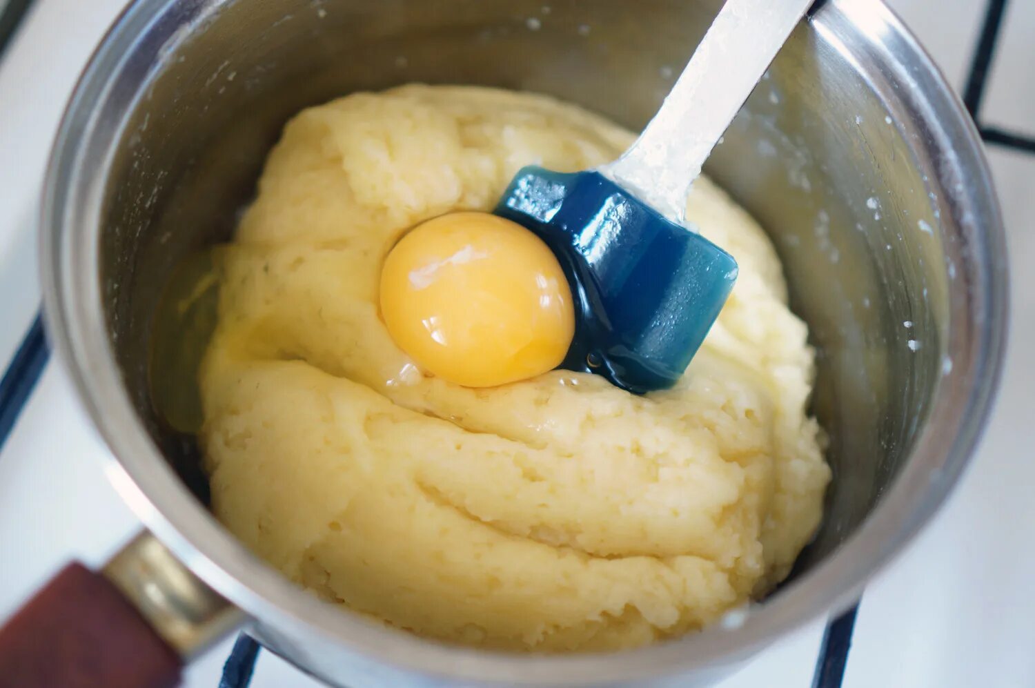 Для чего масло в тесте