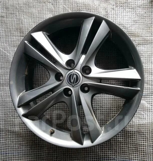 Диски на ссангйонг актион нью r16. Литые диски санг енг актион r16. Литой диск саньенг. Диск санг енг 16 7j. Литой диск саньенг.