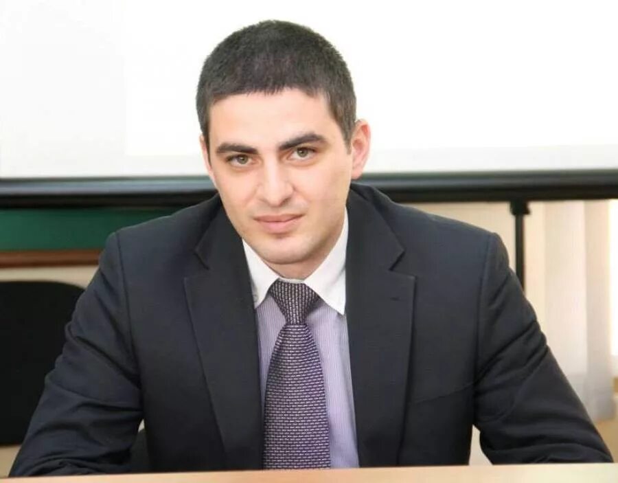 Вахтанг евгеньевич. Дзугаев вахтанг. дзугаев вахтанг казбекович пикассо. дзугаев вахтанг казбекович.