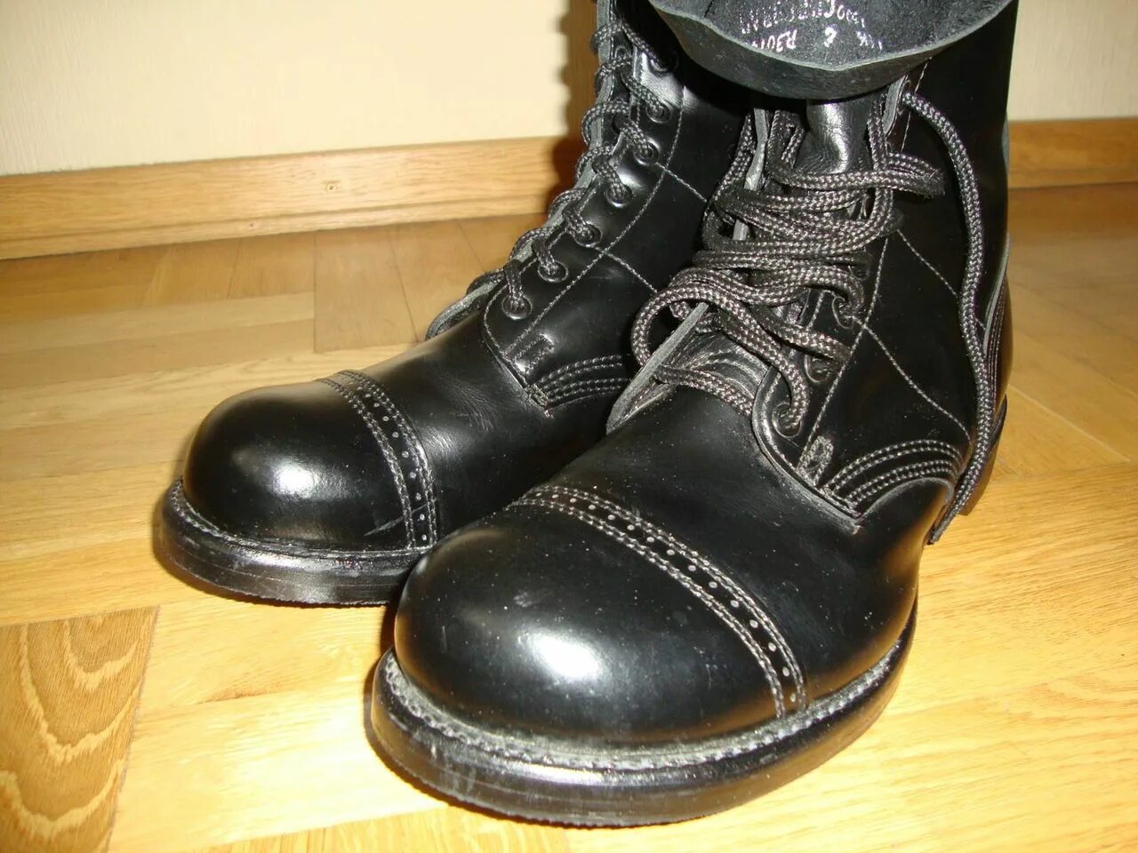 Ботинки 47 размера мужские. Десантные ботинки Коркоран. Ботинки Corcoran Jump Boots. Ботинки Corcoran 1500. Американские берцы Коркоран.