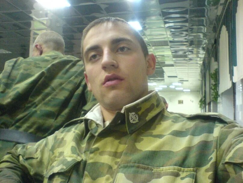 Денис Бихерт, 28.05, фото, Саратов, местоположение, профиль ВКонтакте