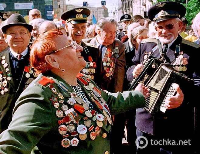 Главный праздник победа слушать