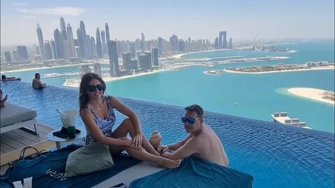 Aura skypool дубай