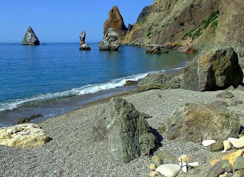 Где в крыму можно отдохнуть возле моря. Узун таш крым. грифон мыс фиолент. камни моря севастополь.