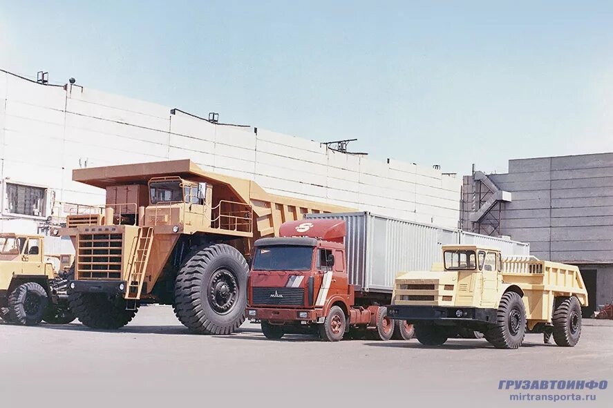 краз 256 бм. краз-256б. белаз 540. краз 256 в англии. краз-256б.