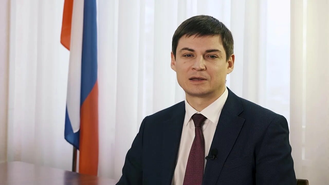 Рудой евгений владимирович нгау. Рудой ректор. Рудой ректор. Рудой евгений владимирович ректор. Ректор новосибирского гау.