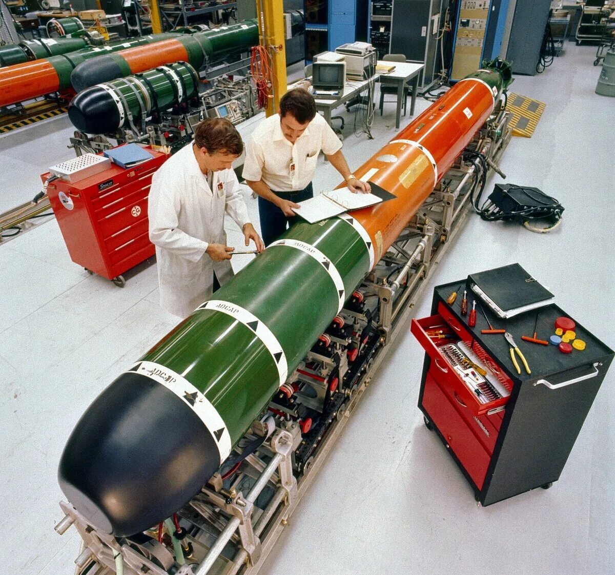 Торпеда википедия. Mk 48 торпеда. торпеда усэт-80. торпеда мк48 сша.
