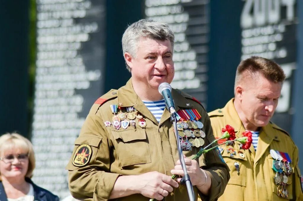 Сайты ветеранов афганистана. Сайты ветеранов афганистана. Ветераны афганистана сейчас. Афганистан интернационалисты. Встреча ветеранов афганцев.