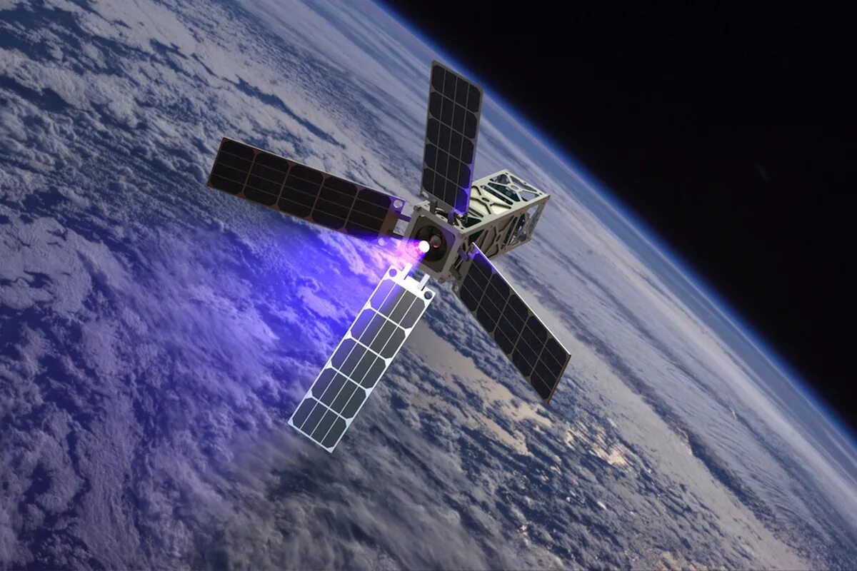 Со спутниками установлено. Космический спутник. 1957 искусственный спутник земли кратко. Искусственные спутники земли. Российские браузеры.