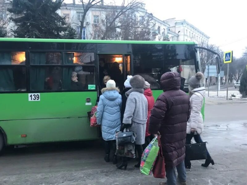 Новочеркасский городской транспорт. Общественный транспорт зимой Новочеркасск. Общественный транспорт Новочеркасск новости. Новочеркасск молодежный транспорт.