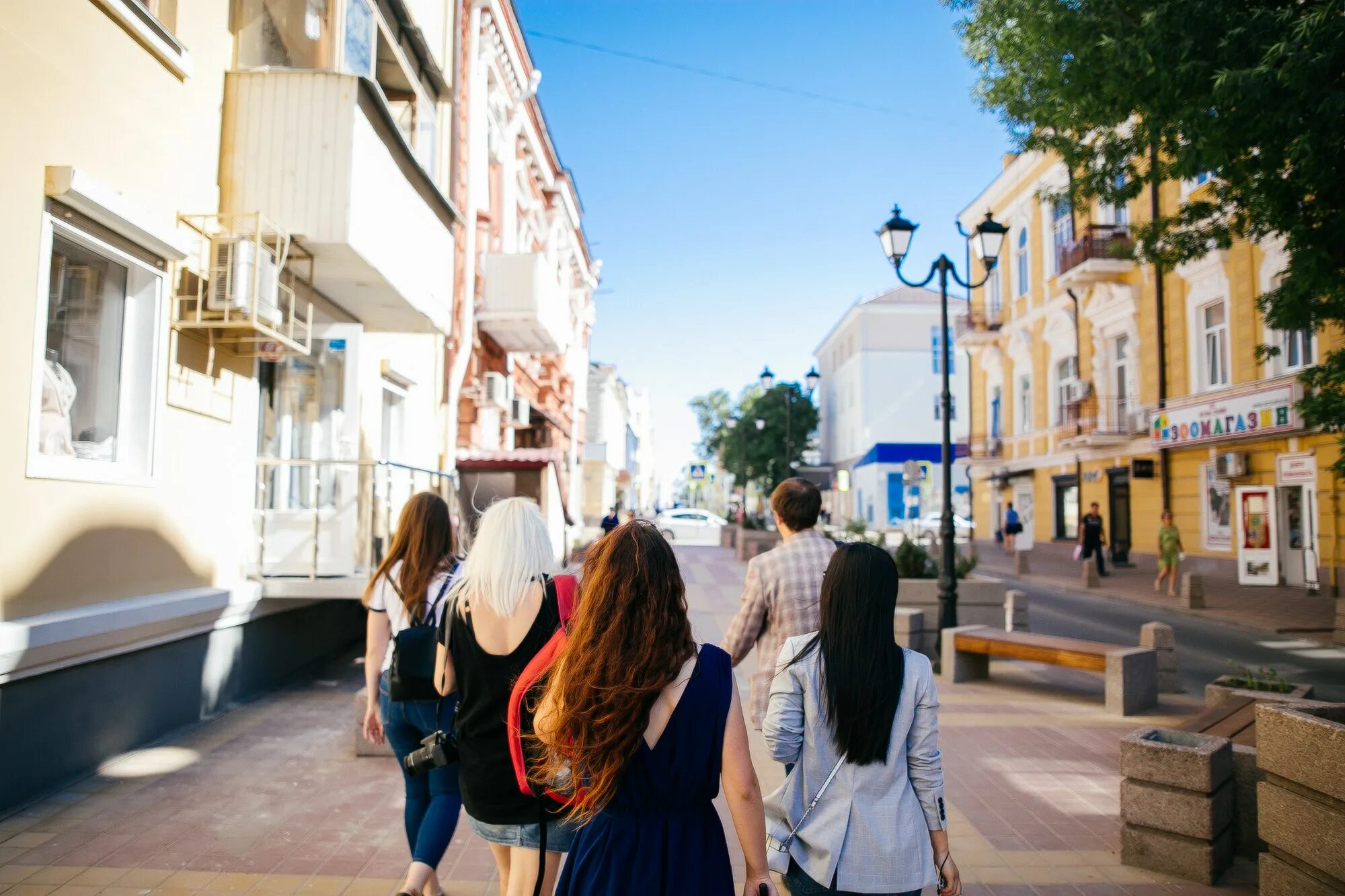 Краснодар прогулка. Краснодар прогулка по городу. Улицы для прогулок в Краснодаре. Краснодар прогулки по улицам города.