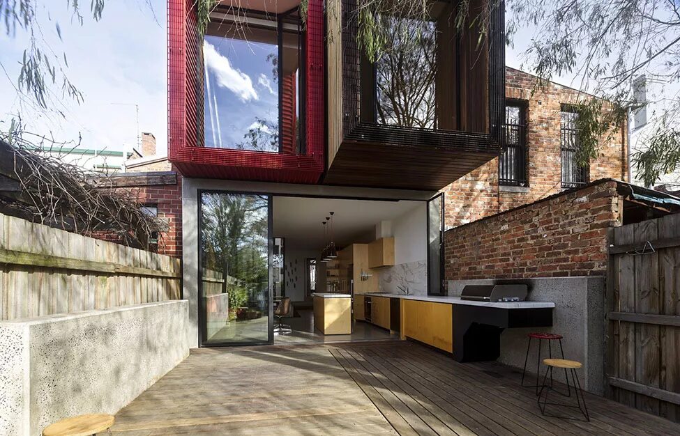 узкий дом внутри. дом для узких участков. узкий домик. м. узкий дом.