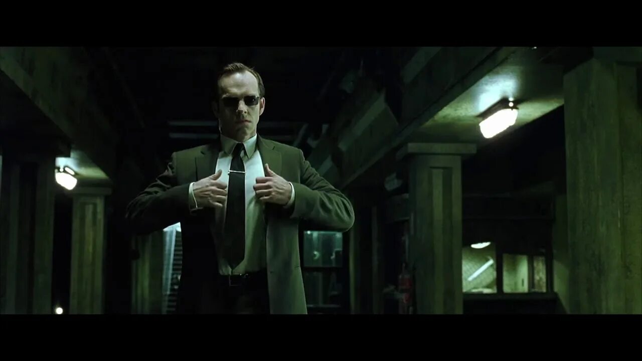 I ll understand. Агент Смит гиф. Матрица агент Смит gif. Нео агент Смит гиф. Смех агента Смита гиф.