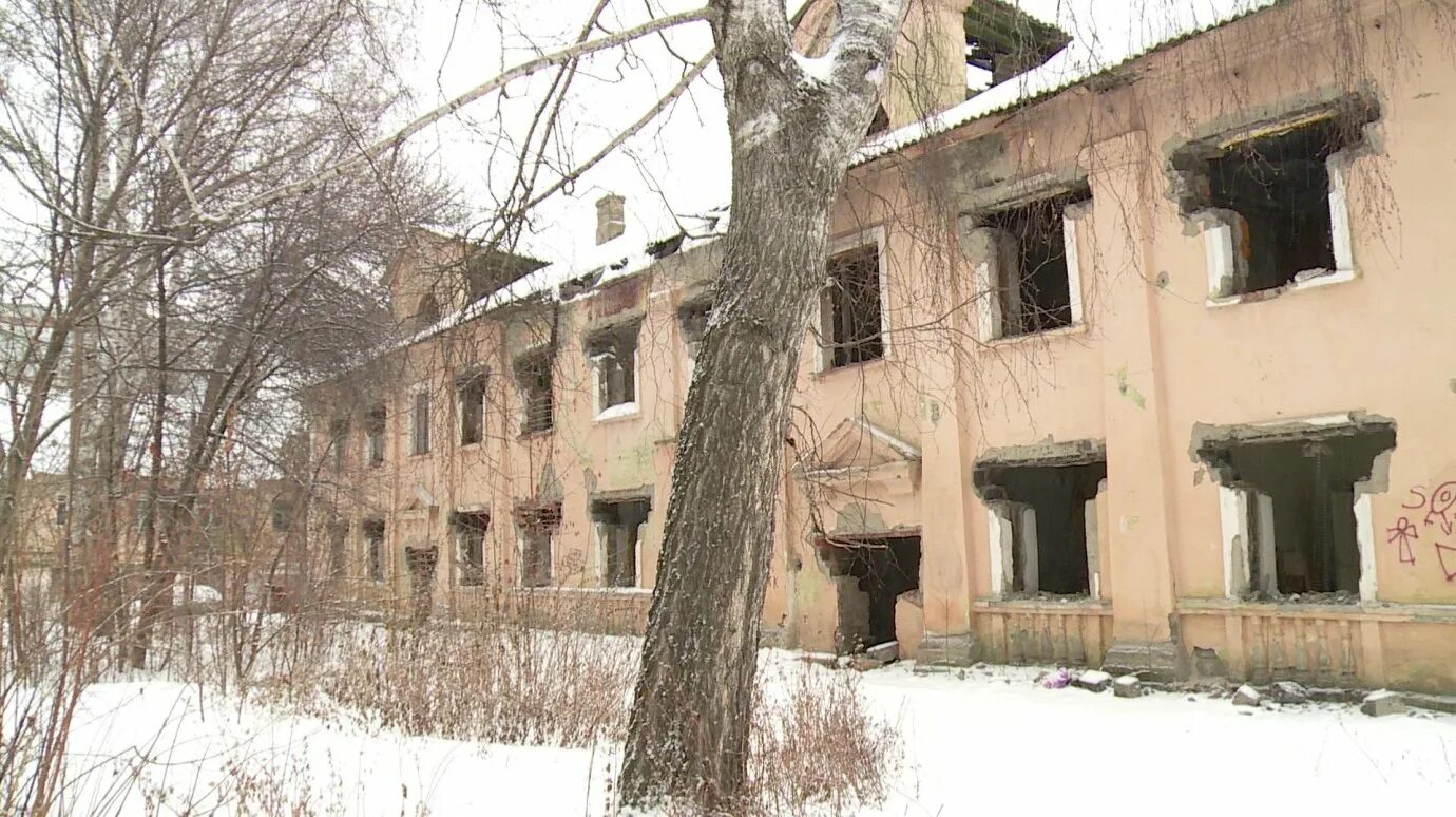 Пенза богословка заброшка. Пенза богословка заброшка. Заброшка в богословке пенза. Заброшенный биосинтез пенза. Заброшенные здания в пензе.