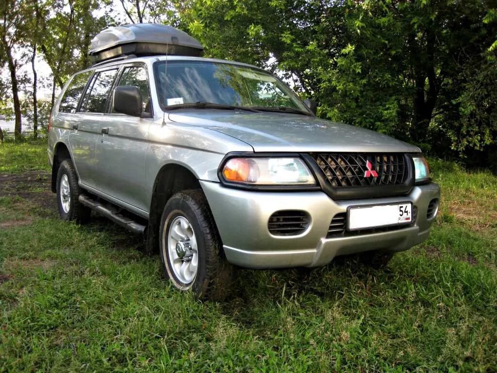 Mitsubishi montero 2001. Montero Sport 2001. Митсубиси Montero Sport 2001. Митсубиси Монтеро 2003. Митсубиси Монтеро спорт 2003.