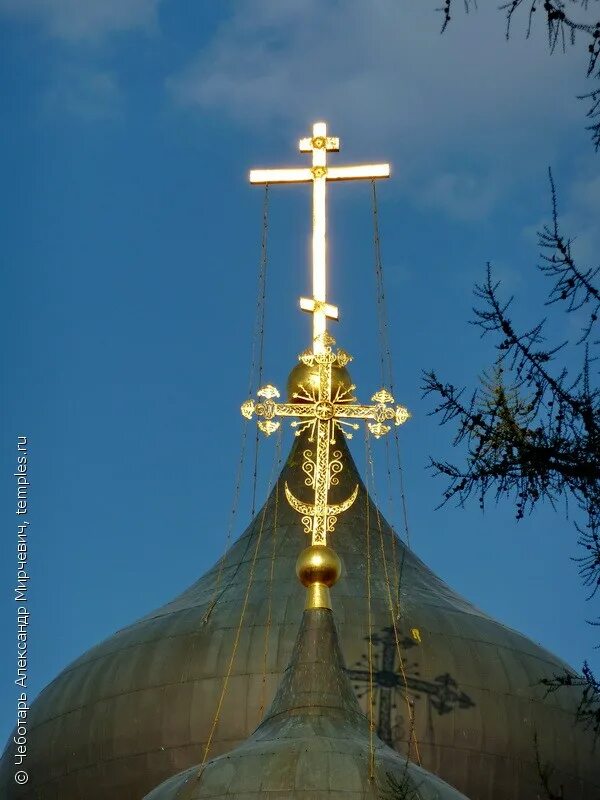 новоспасский монастырь крест сергея александровича. корсунский крест. крест на горе. царский крест белая гора. крест монастыря.