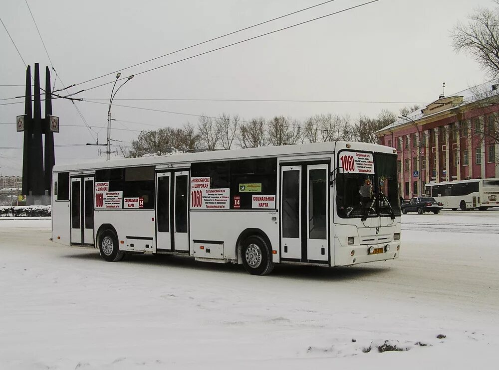 Автобус 15 в кирове. Нефаз 5299-10-15 новосибирск. нефаз 5299 новосибирск. автобус 54 нефаз. нефаз 5299 10 15 искитим м е р.