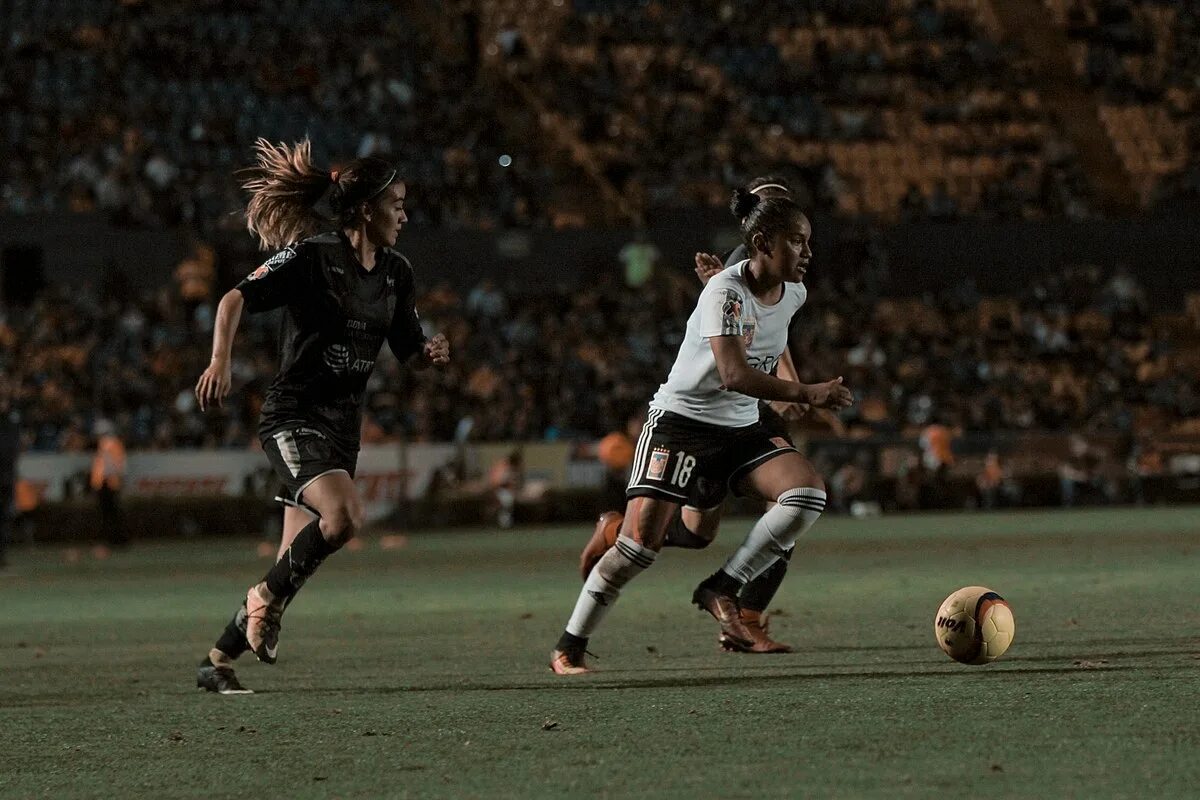 Форма сборной мексики по футболу. Футбол мексика женщины. Сборная мексики болельщицы. Футбол мексика женщины. Мексика футбол женщины.