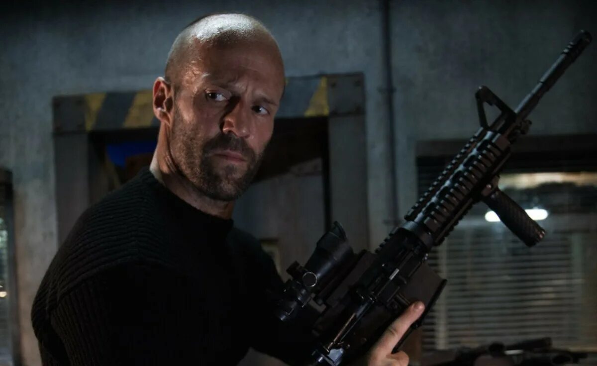 Боевики новинки. Джейсон Стэйтем 2021 боевик. Jason Statham фильмы 2021. Джейсон Стэтхэм фильмы 2020. Боевик 2020 Джейсон Стэтхэм.