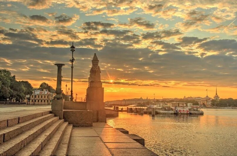 Утро в питере. Обводный канал санкт-петербург. Питер утро фото. Питер утро фото. Утренний санкт-петербург фото.