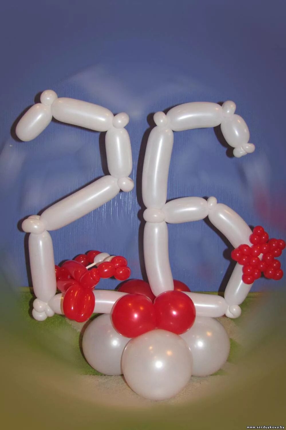 цифры из шаров шдм. цифра 6 из шдм. как сделать 6 из шариков. цифры из шаров. снежинки из шаров шдм.