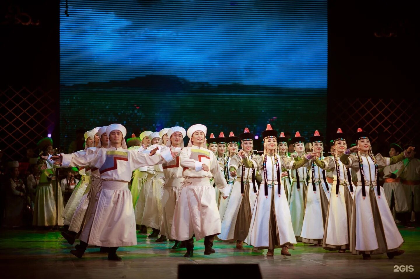 Театр Байкал Улан-Удэ. Театр танца Байкал Улан-Удэ. Ансамбль Байкал. Ансамбль Байкал г Улан-Удэ.
