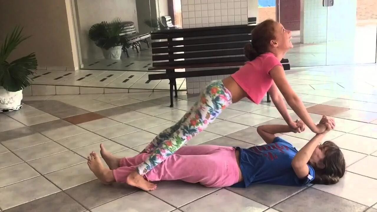 Kaleidoscopicstunningokapi mp4