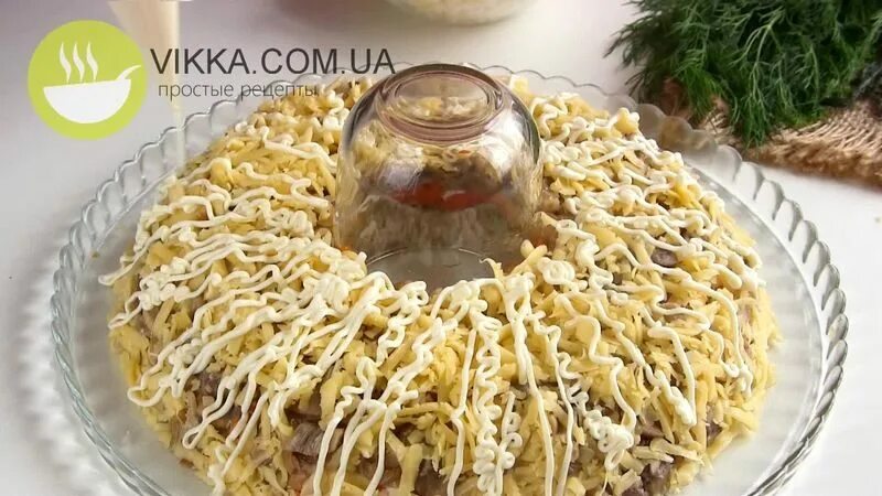 салат купеческий праздничный. салат купеческий новогодний. салат на новый год " купеческий. салат на новый год " купеческий. купеческий праздничный мясной салат.