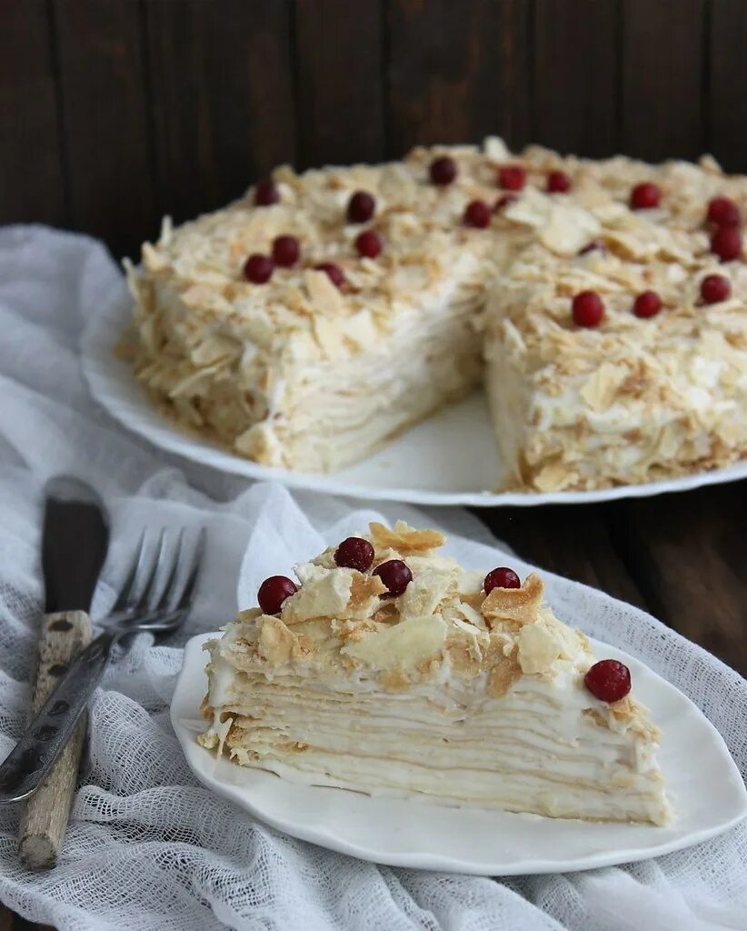 наполеон с пломбирным кремом. наполеон с кремом пломбир. торт наполеон пломбир. торт молочная девочка ольги вашуриной. наполеон пломбирный.