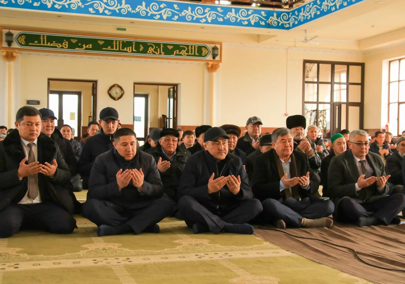 Кордайский район. Мусульмане в мечети. Казахстан люди. Новости мусульман.