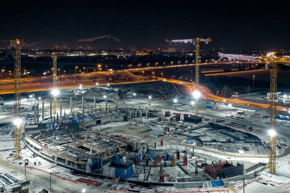 В омске строится. Арена омск 2022. Ледовая арена авангард омск. Омск 2005 год. Стройки хантфмансийск.