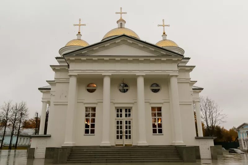 Храм святителя василия великого в селе зайцево одинцовского района. Храм святителя великого в зайцево. Храм святителя василия великого зайцево. Село зайцево одинцовский район храм василия великого. Храм святителя великого в зайцево.