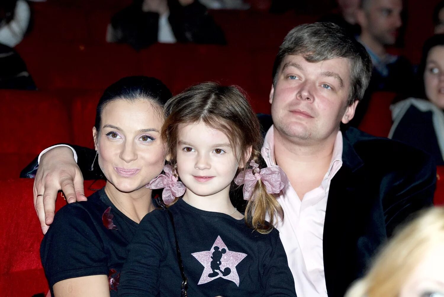 александра стриженова дочь екатерины стриженовой. екатерина стриженова с внуком. стриженовы дети внуки. екатерина стриженова с дочерьми. внук стриженовой.