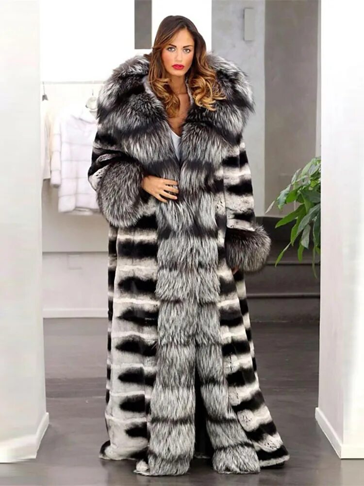 Сколько стоит натуральная шуба. Natalie Portman in Silver Fox fur. Silver Fox fur Coat. Silver Fox fur Coat 459. Шиншилловая шуба.