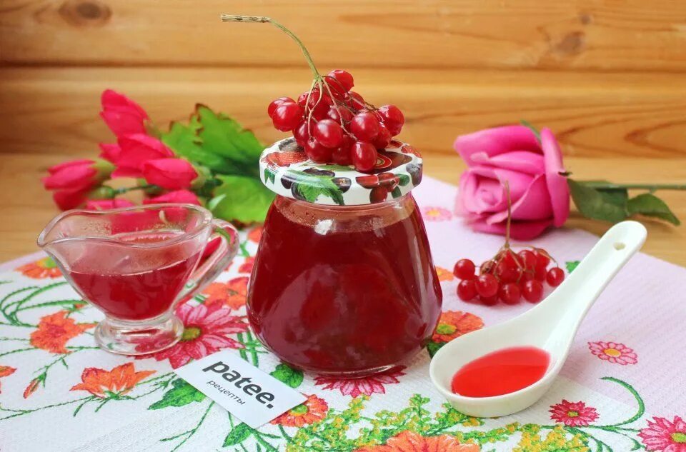 Сироп из калины рецепт. Как сделать сок калины с мёдом на зиму для лечения. Сок калины. Калиновый конфитюр. Как приготовить сироп с калиной.